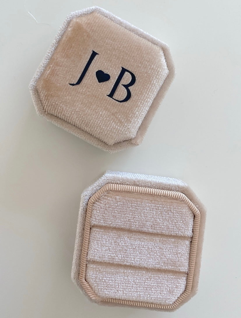 Velvet Ring Box | Engagement or Wedding