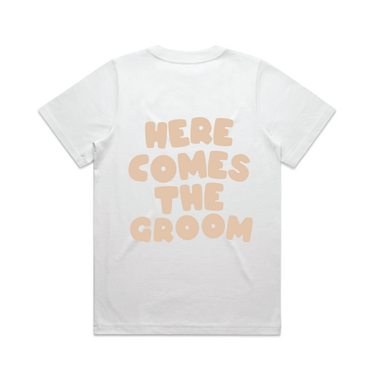Here Comes The Groom Tee | Beige on White