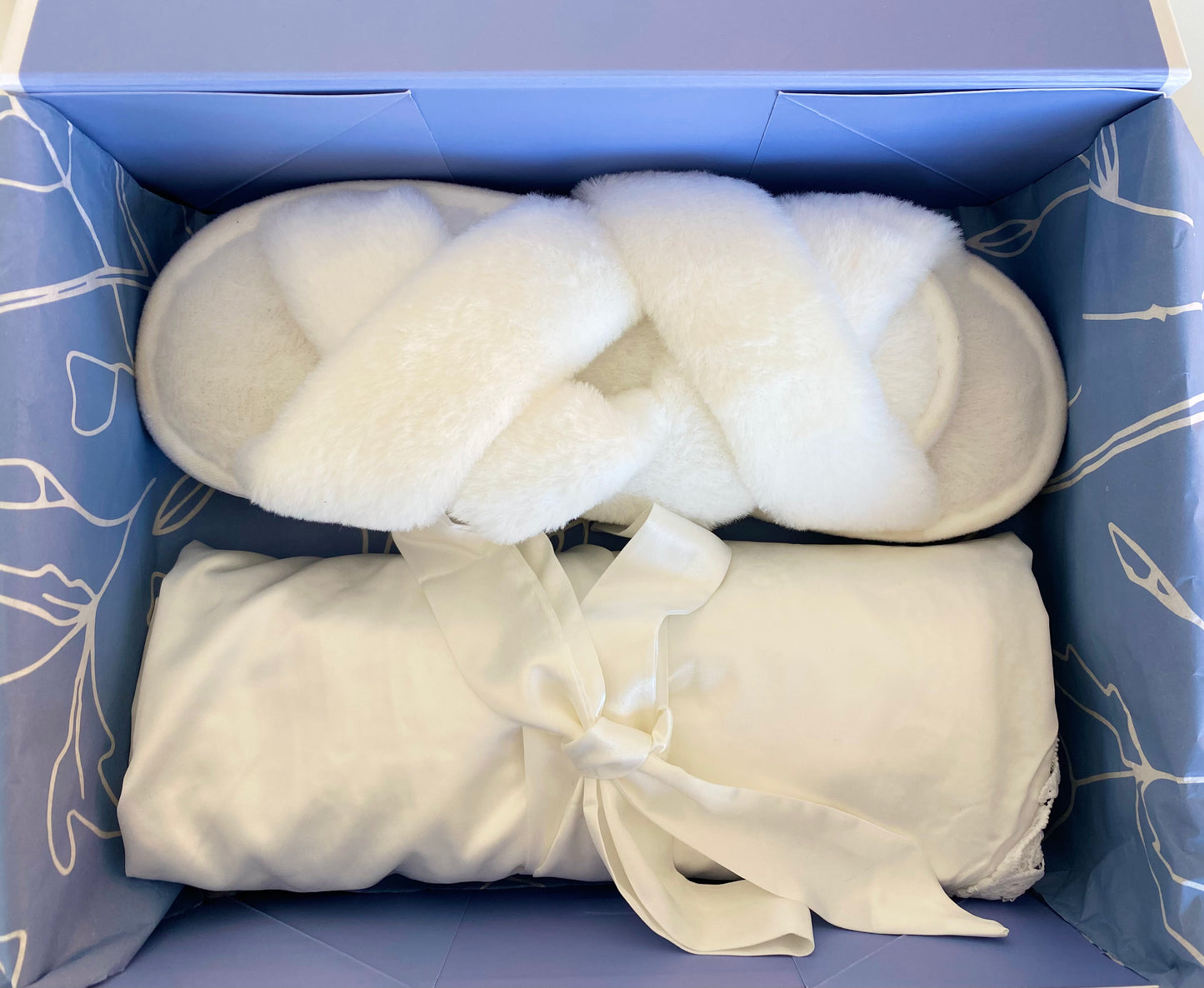 Classic Bridal Gift Box